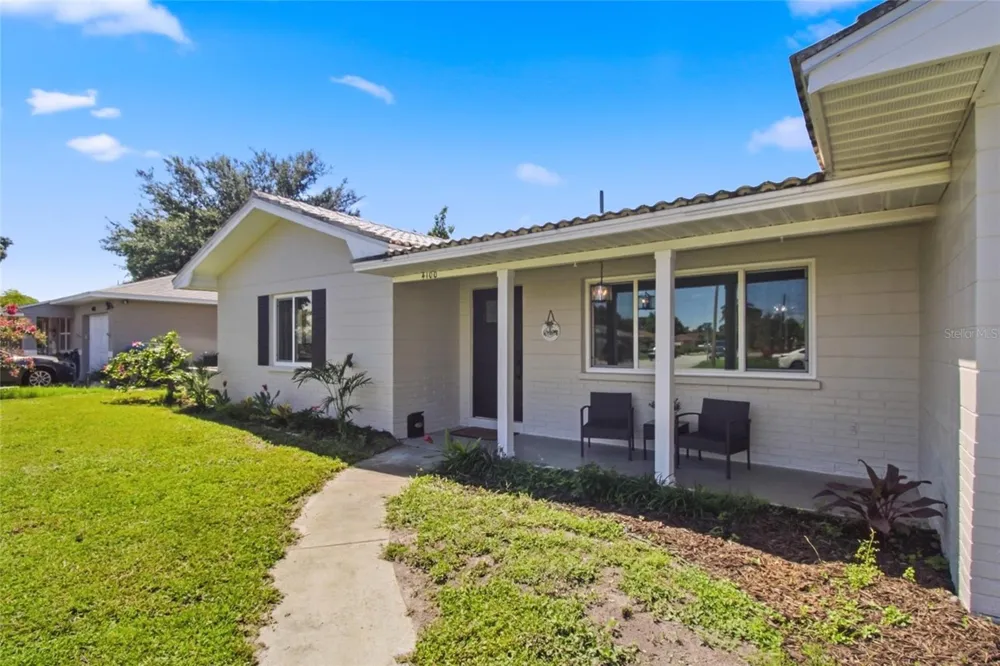 4100 18TH AVENUE St Petersburg, FL 33713