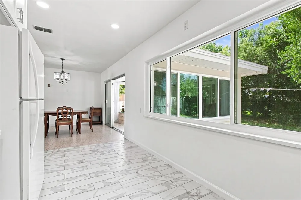 4100 18TH AVENUE St Petersburg, FL 33713