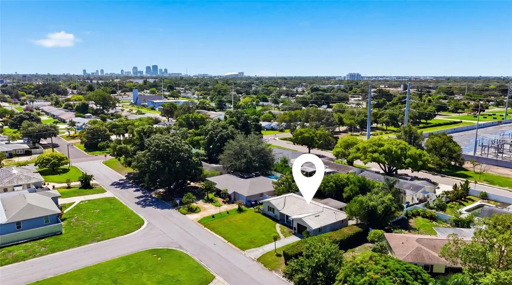 4100 18TH AVENUE St Petersburg, FL 33713