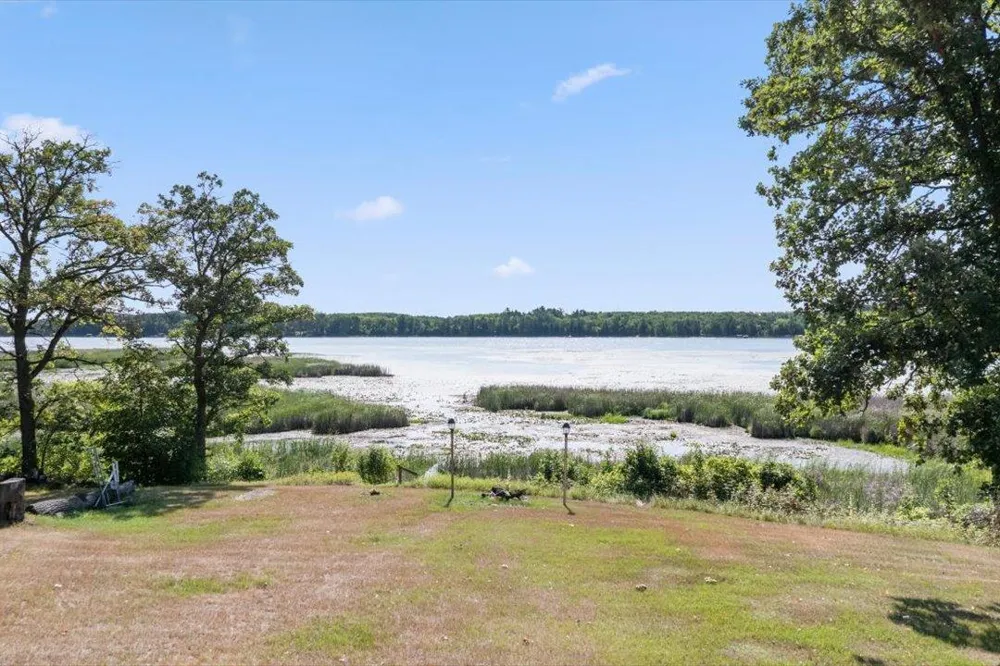 21264 Fair Oaks Drive Nevis, MN 56467
