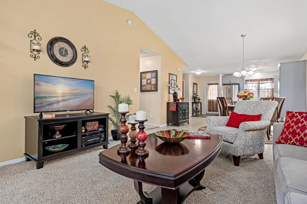 305 Wildwood Circle Roberts, WI 54023