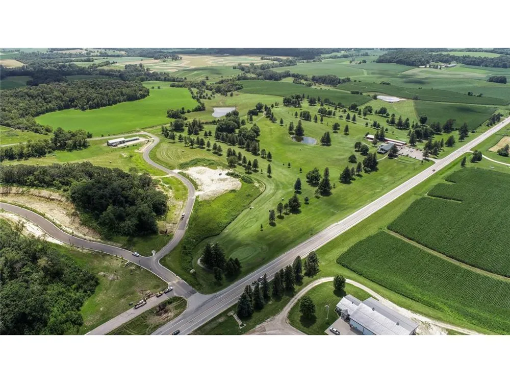 1110 Golfview Drive Preston, MN 55965