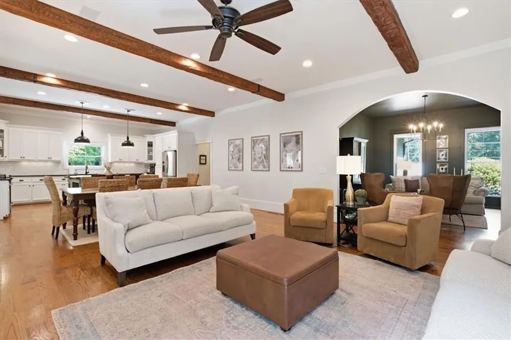 992 Oak Grove Road Carrollton, GA 30117