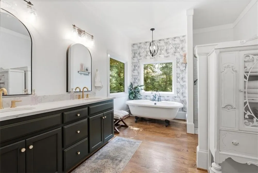992 Oak Grove Road Carrollton, GA 30117