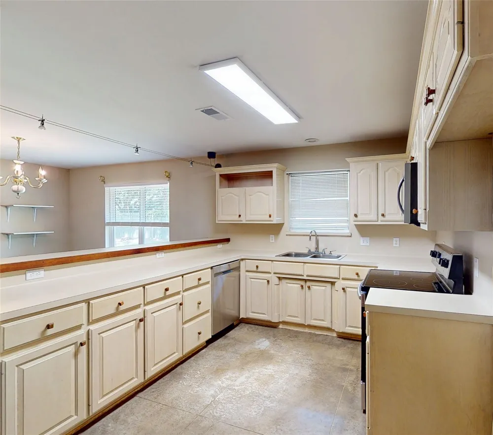 356 Copeland Circle Chandler, TX 75758