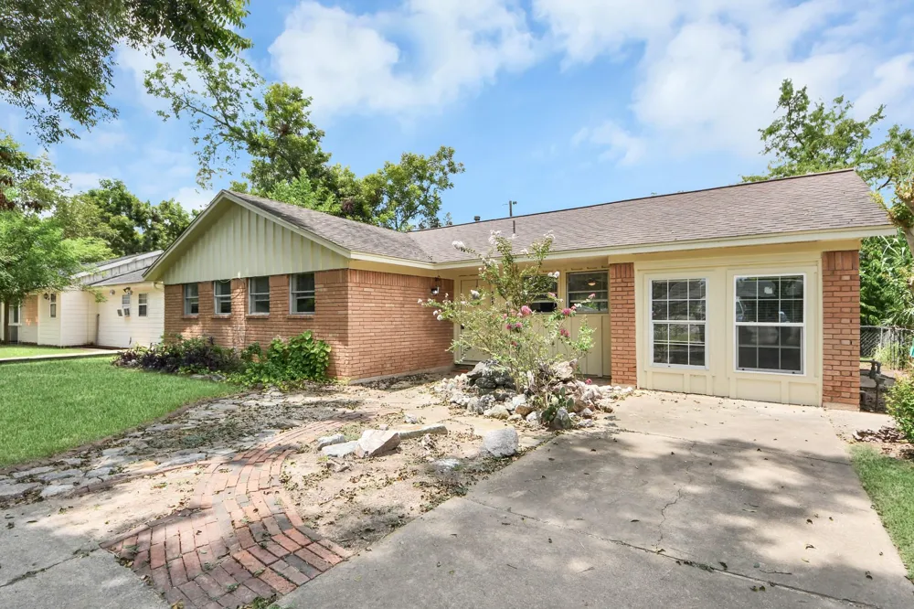 505 Jasmine Street Richwood, TX 77531