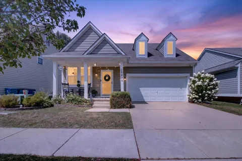 10415 Scarlet Oak Drive