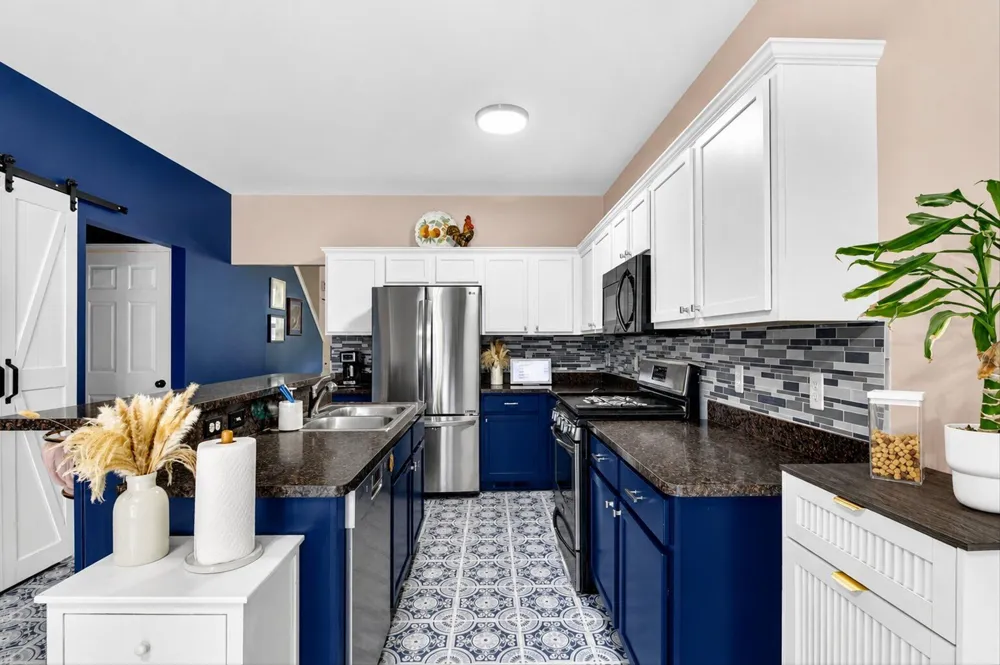 10415 Scarlet Oak Drive Ypsilanti, MI 48198