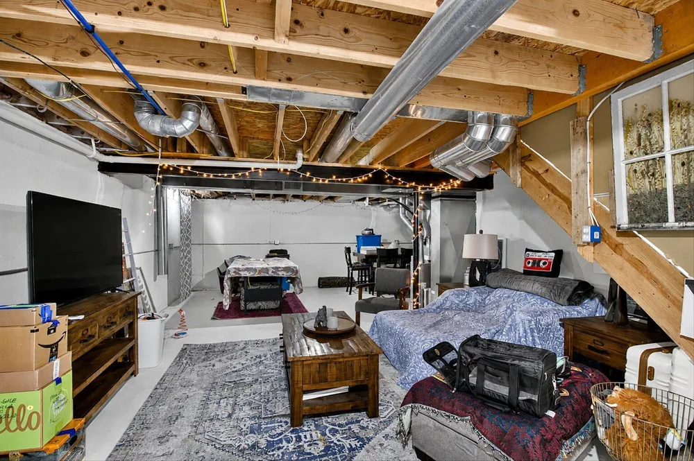10415 Scarlet Oak Drive Ypsilanti, MI 48198