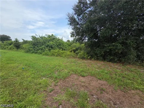 Broadpoint Drive