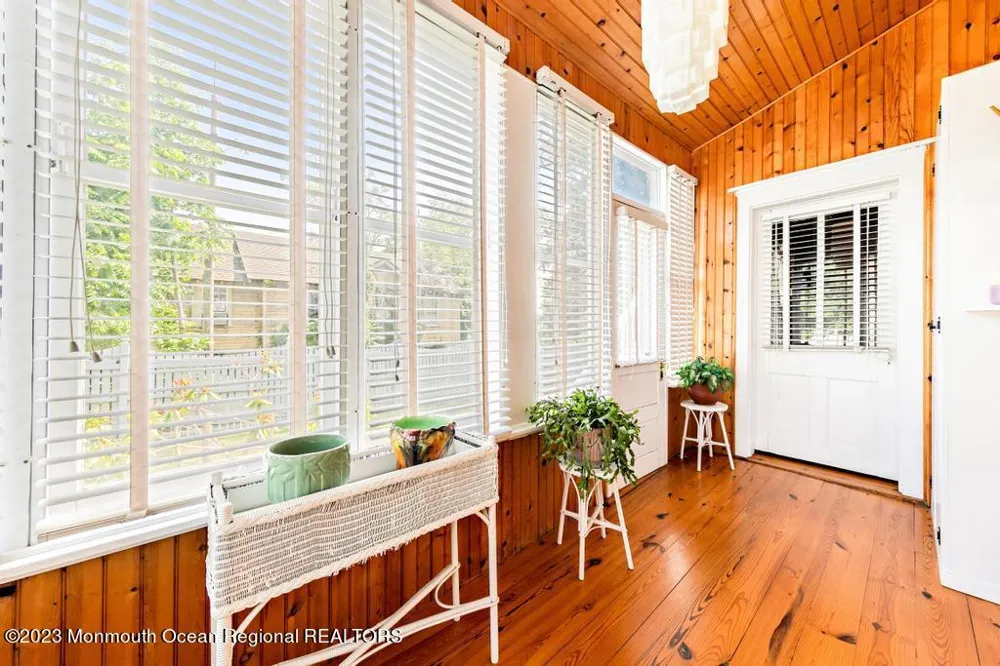 388 S Green Street Tuckerton, NJ 08087