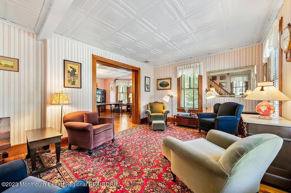 388 S Green Street Tuckerton, NJ 08087