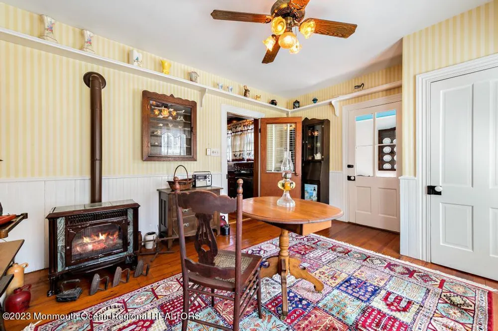 388 S Green Street Tuckerton, NJ 08087