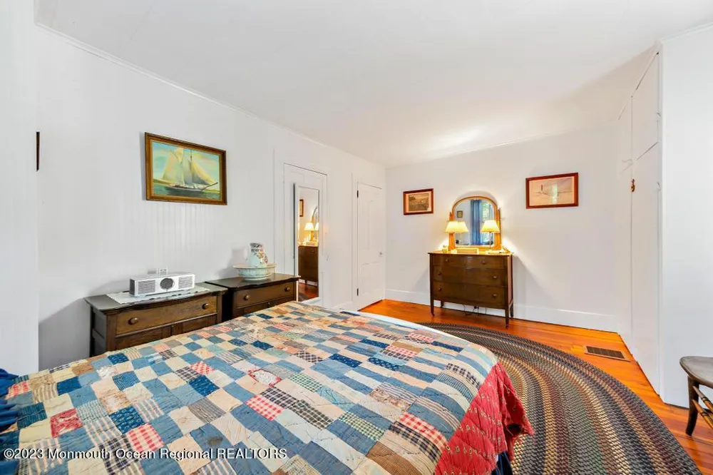 388 S Green Street Tuckerton, NJ 08087