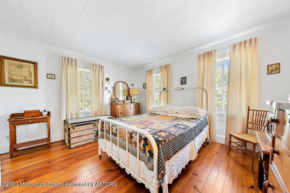 388 S Green Street Tuckerton, NJ 08087