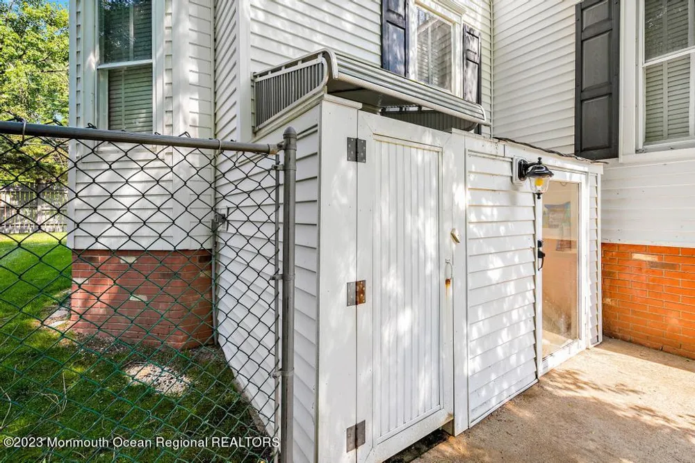 388 S Green Street Tuckerton, NJ 08087