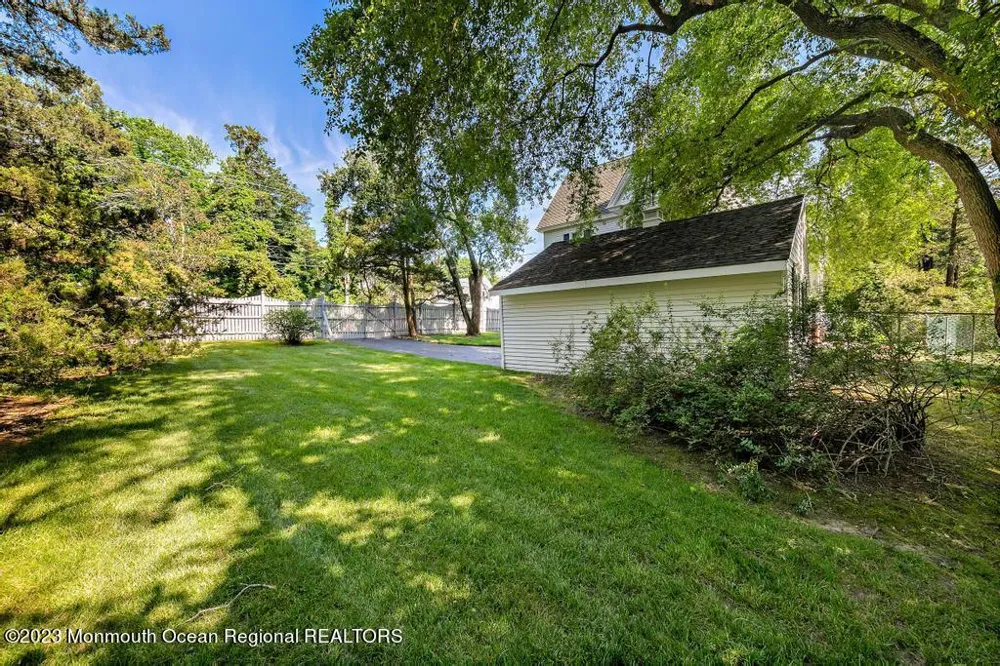 388 S Green Street Tuckerton, NJ 08087