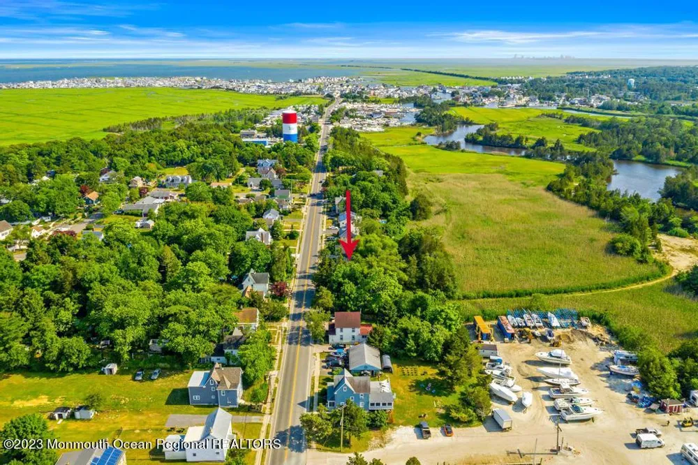388 S Green Street Tuckerton, NJ 08087