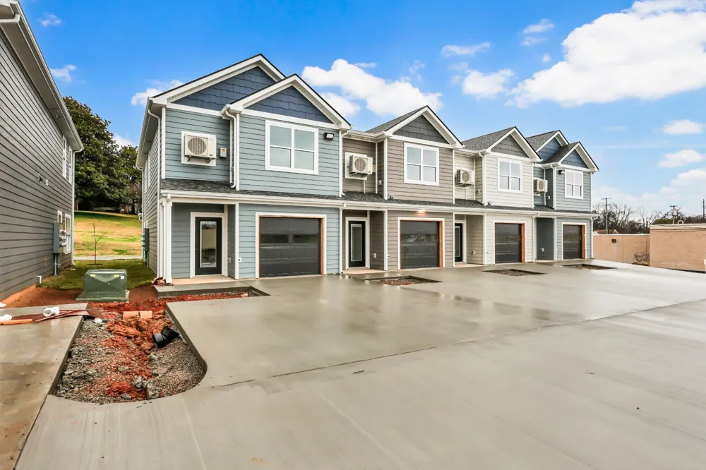 180 Clay Ridge Dr #A4 Clarksville, TN 37040