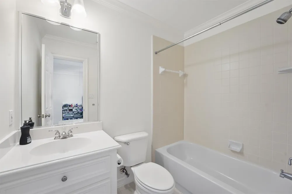 4127 Amherst Street West University Place, TX 77005