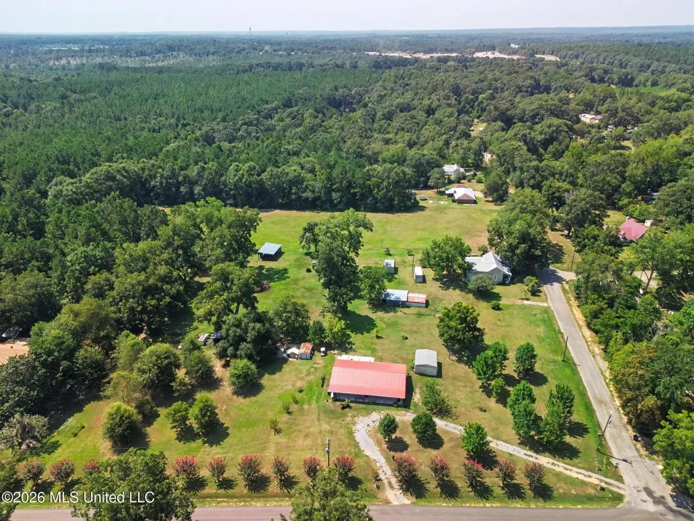 1 Stringer Road Wiggins, MS 39577
