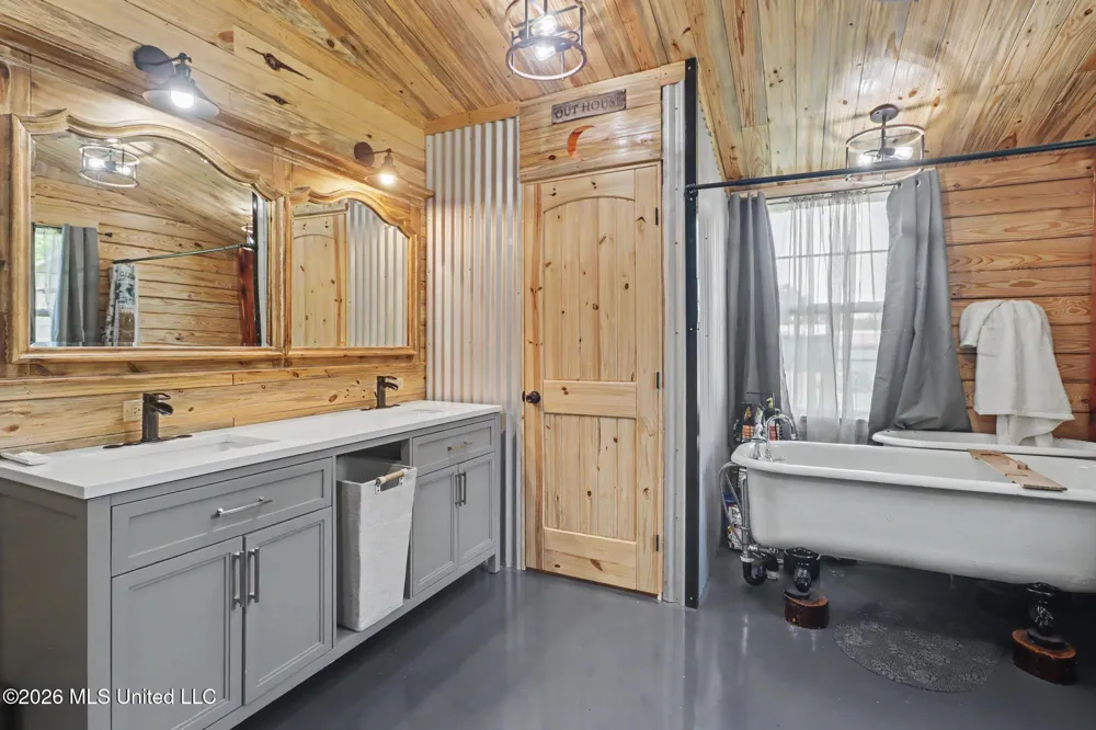 1 Stringer Road Wiggins, MS 39577