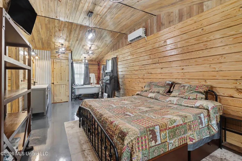 1 Stringer Road Wiggins, MS 39577