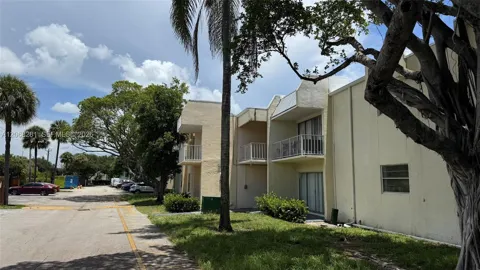 415 Executive Center Dr #203
