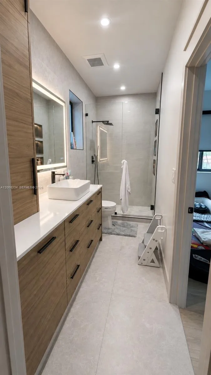 1820 SW 154th Ave Miami, FL 33185