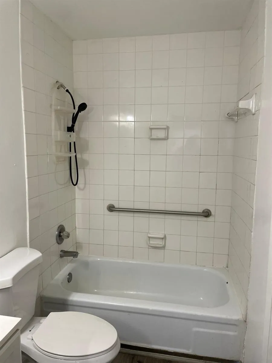 5702 NW 21ST STREET #32-B Lauderhill, FL 33313