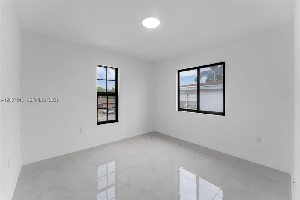 1459 NW 2nd Ave #1459 Florida City, FL 33034