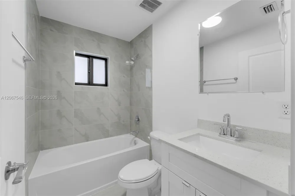 1459 NW 2nd Ave #1459 Florida City, FL 33034