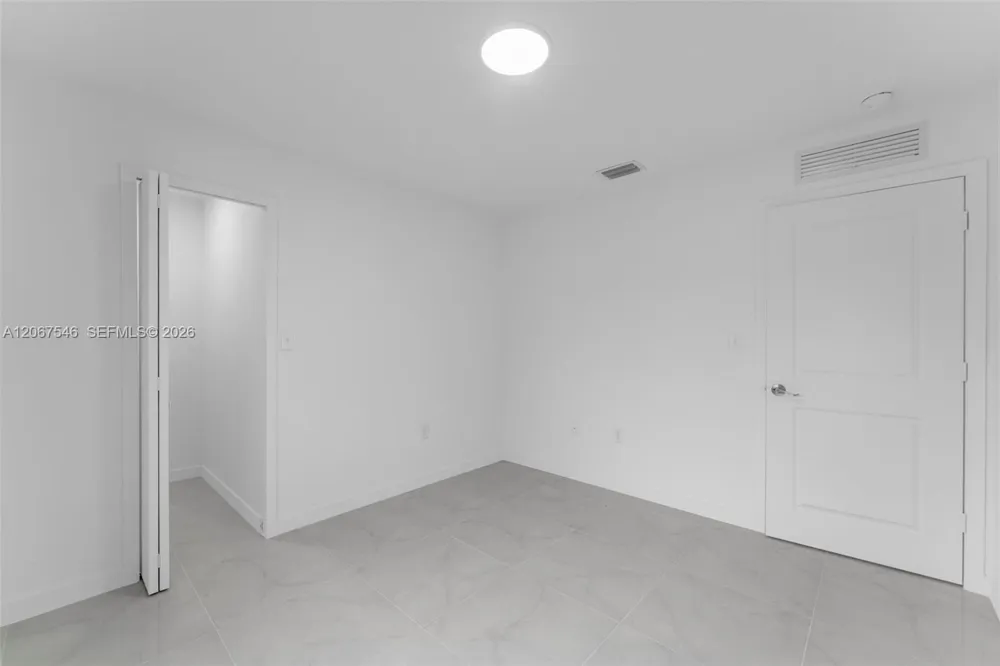 1459 NW 2nd Ave #1459 Florida City, FL 33034