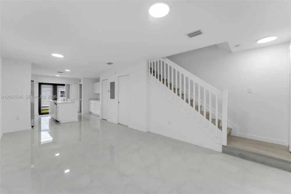 1459 NW 2nd Ave #1459 Florida City, FL 33034