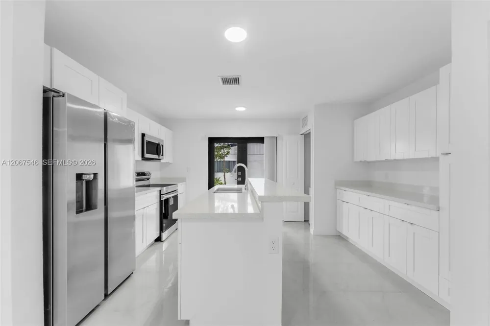 1459 NW 2nd Ave #1459 Florida City, FL 33034