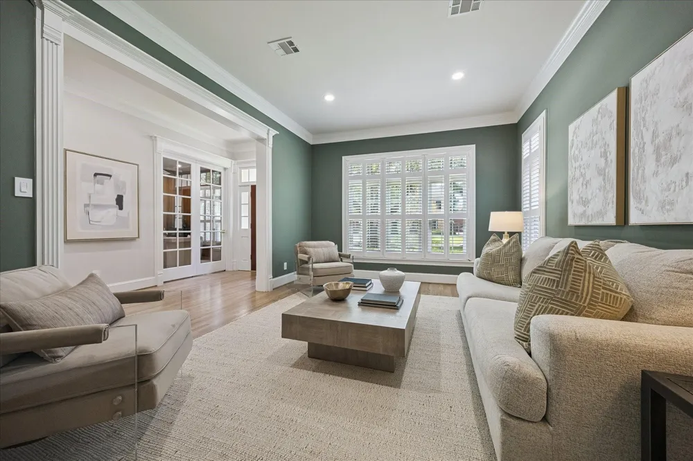 6635 Rutgers Avenue West University Place, TX 77005