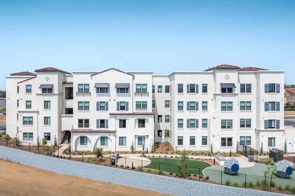 4933 River Road Other, CA 92057