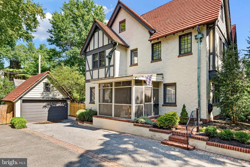 719 NOTTINGHAM ROAD Wilmington, DE 19805