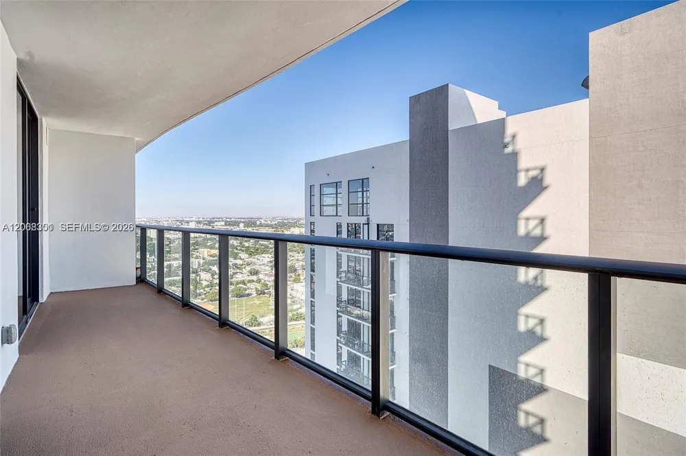 1600 NE 1st Ave #3119 Miami, FL 33132