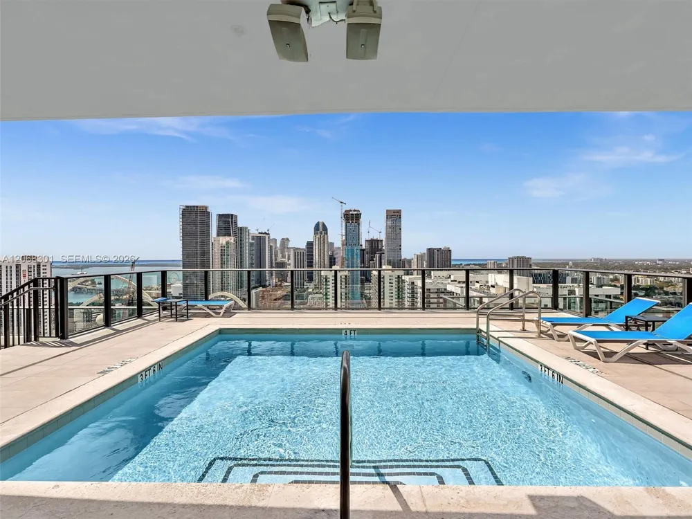1600 NE 1st Ave #3119 Miami, FL 33132