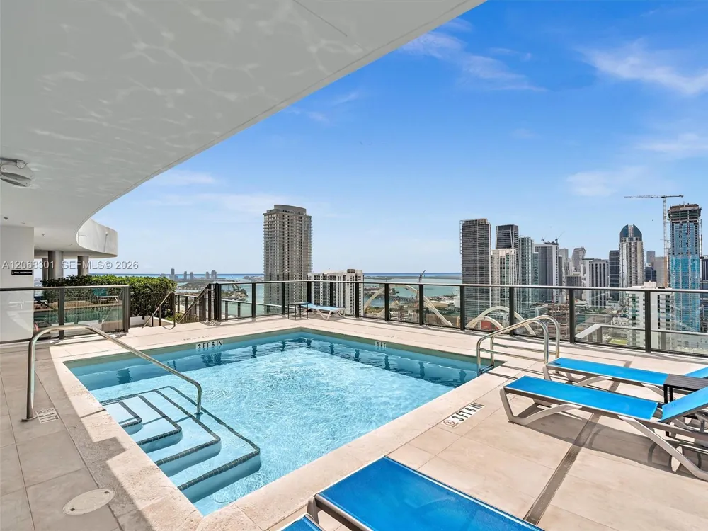 1600 NE 1st Ave #3119 Miami, FL 33132