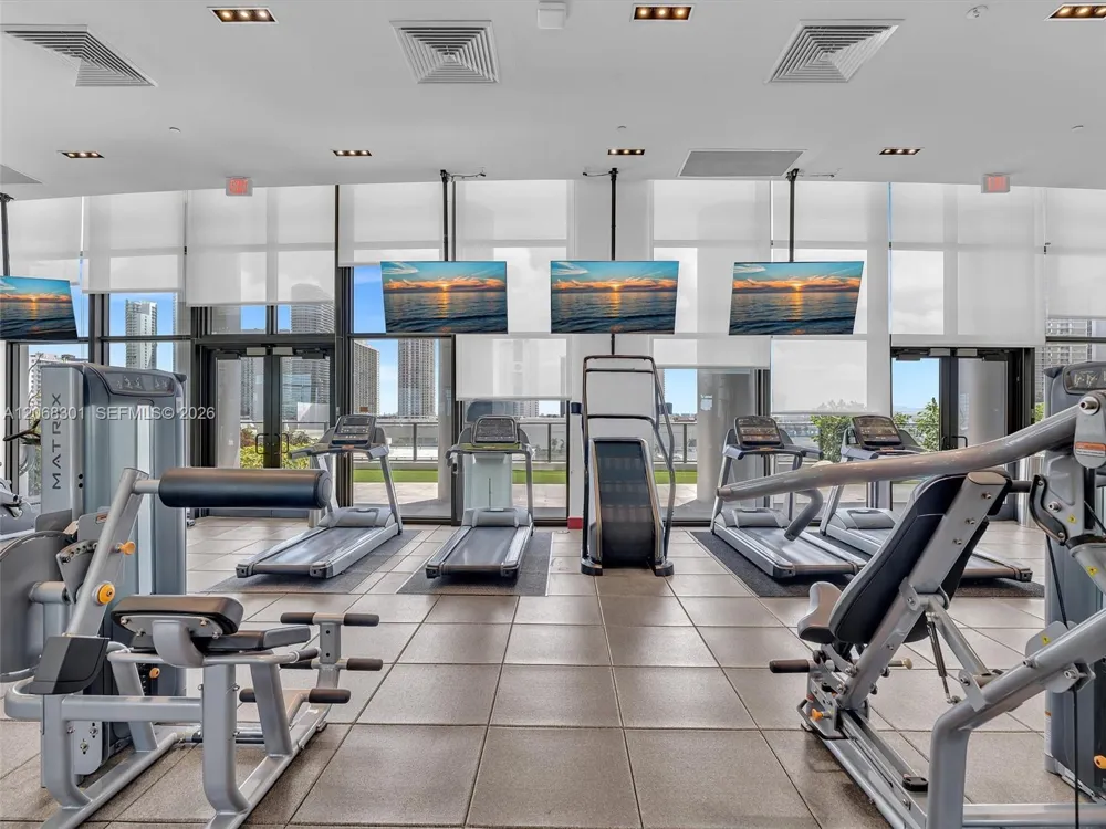 1600 NE 1st Ave #3119 Miami, FL 33132