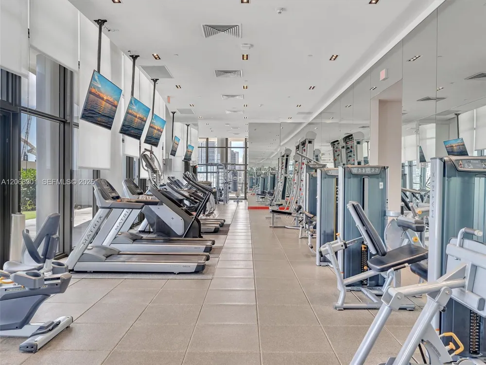 1600 NE 1st Ave #3119 Miami, FL 33132