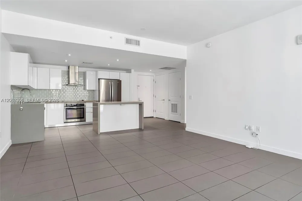 1600 NE 1st Ave #3119 Miami, FL 33132