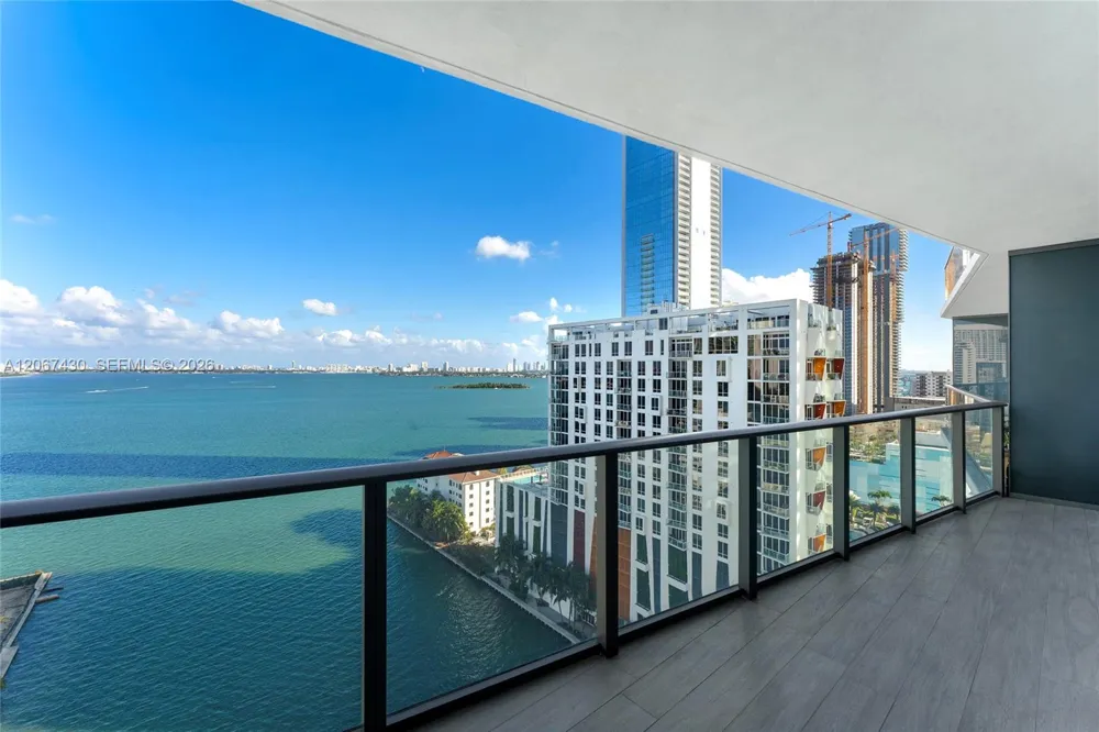 460 NE 28th St #1803 Miami, FL 33137