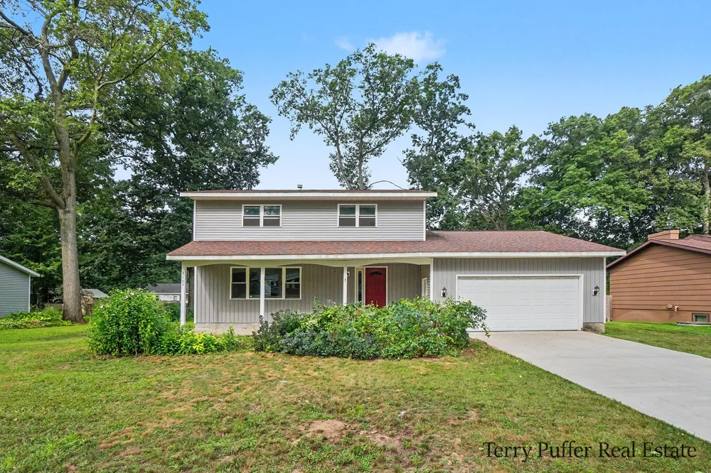 1107 Lancelot Drive Laketon Township, MI 49445