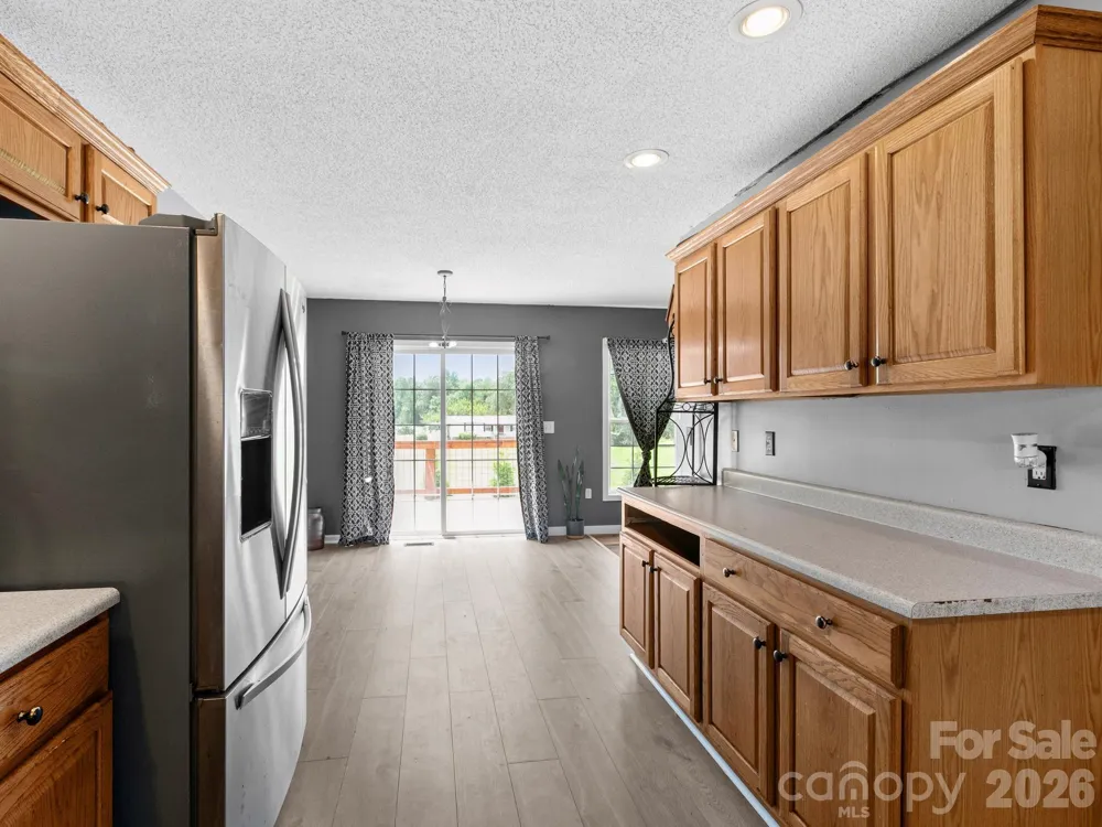 11 Cathy Court Hendersonville, NC 28792