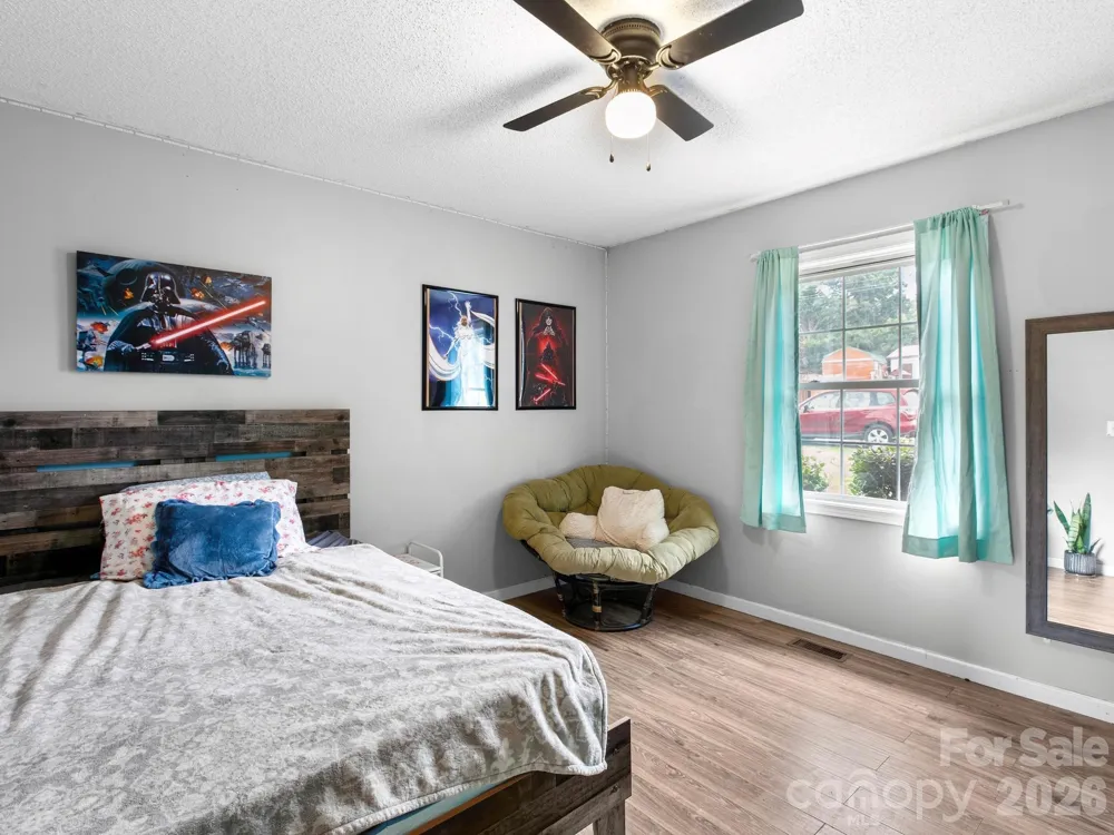 11 Cathy Court Hendersonville, NC 28792