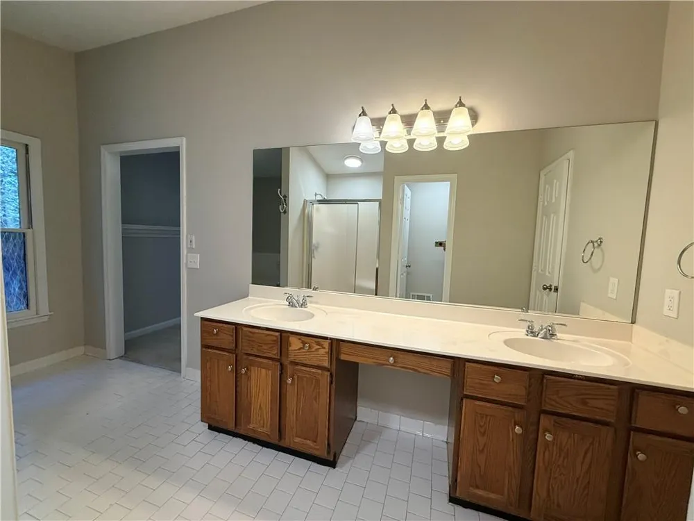 150 Ocee View Court Johns Creek, GA 30022