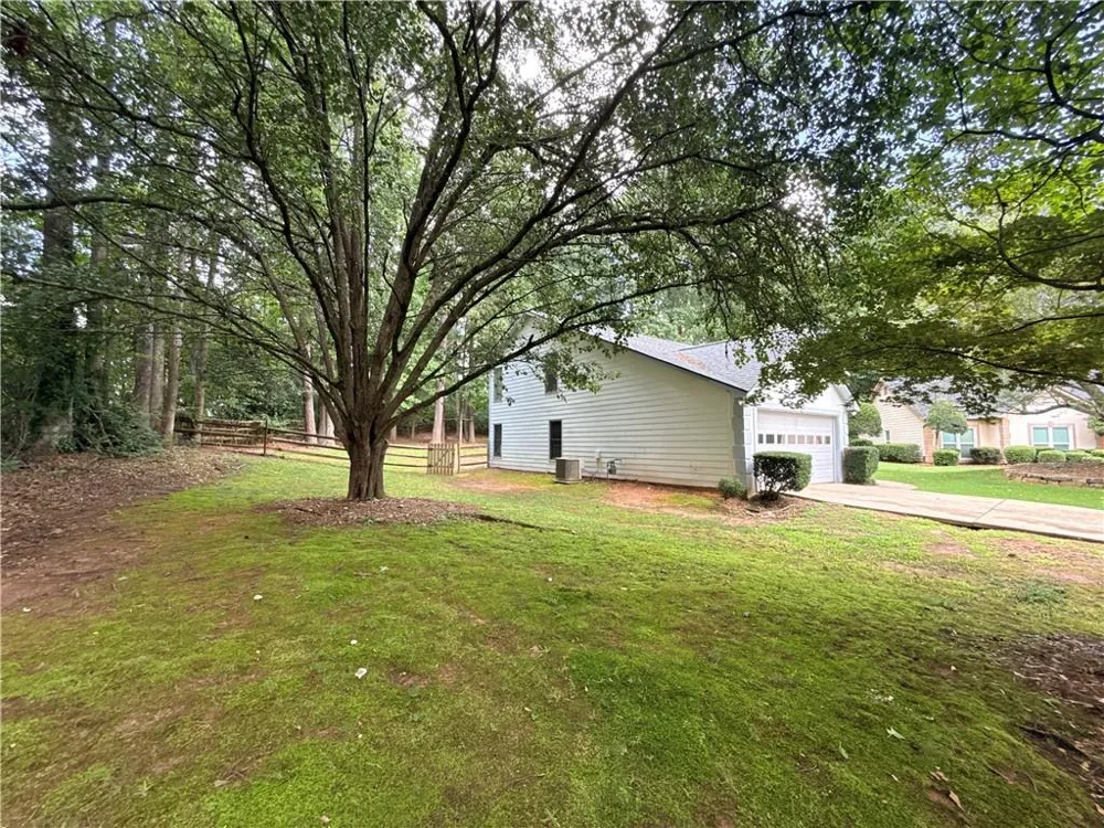 150 Ocee View Court Johns Creek, GA 30022